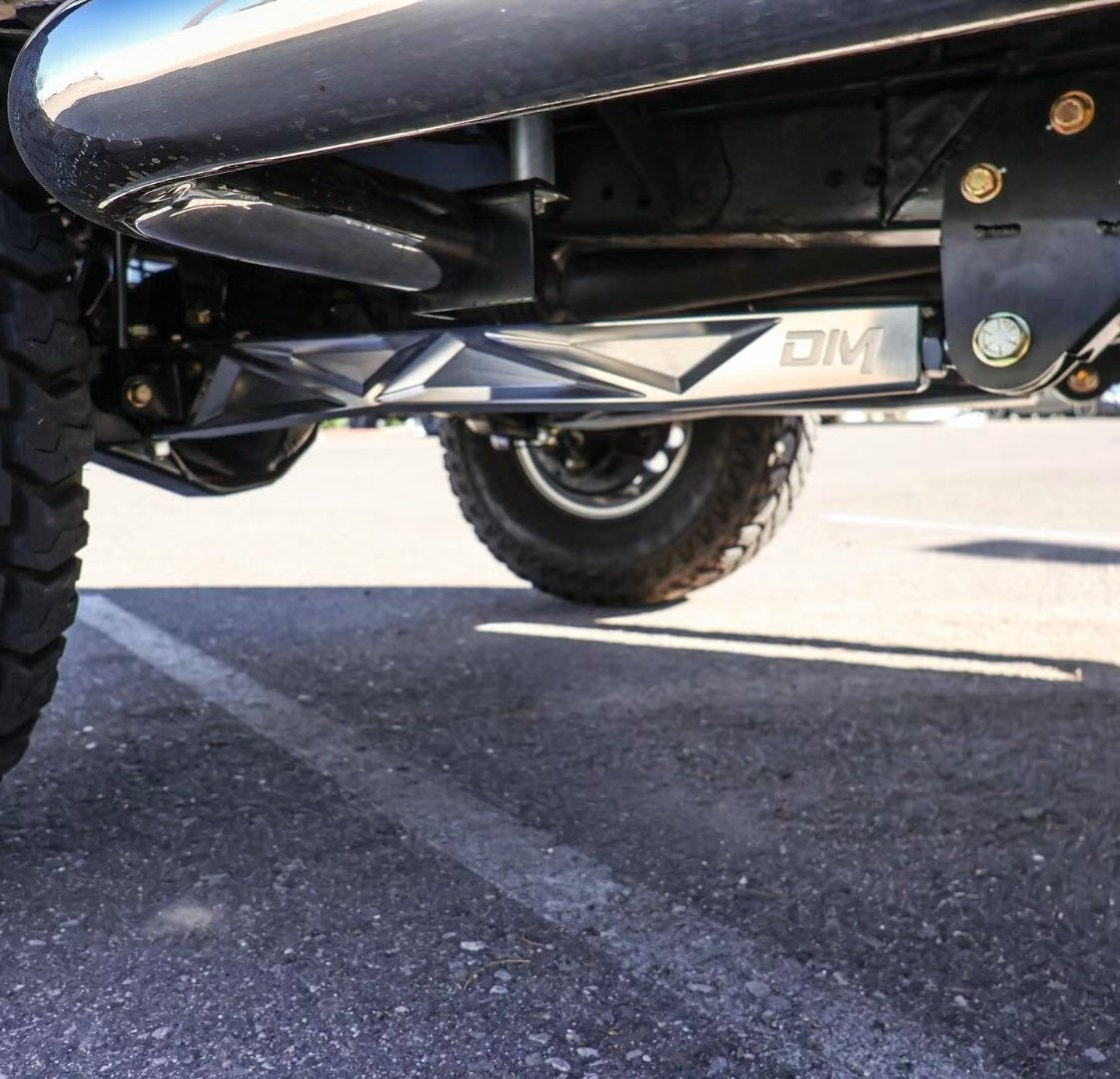 Undercarriage detail showing the Desolate Motorsports boxed radius arm