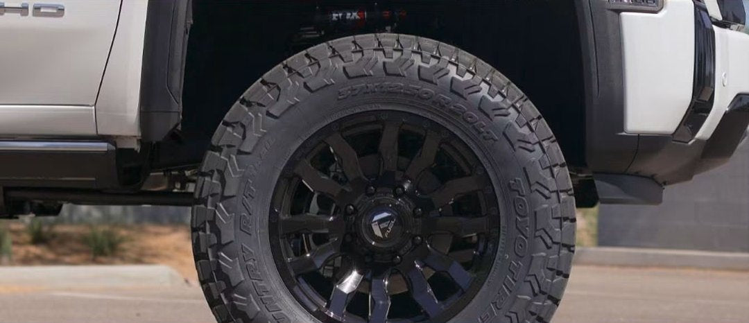 Close-up of the 20-inch Fuel Blitz wheel and Toyo Open Country R/T Trail tire