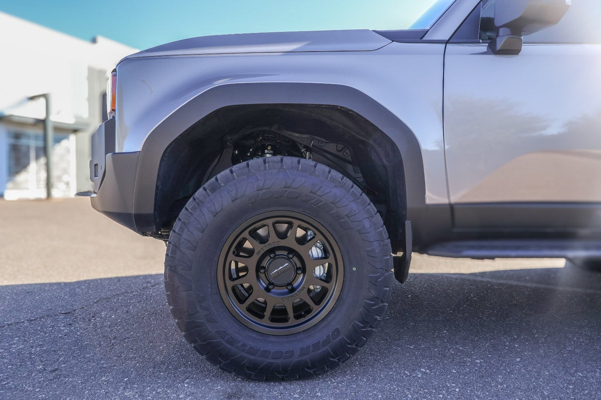 Front wheel and Icon suspension detail of the Land Cruiser