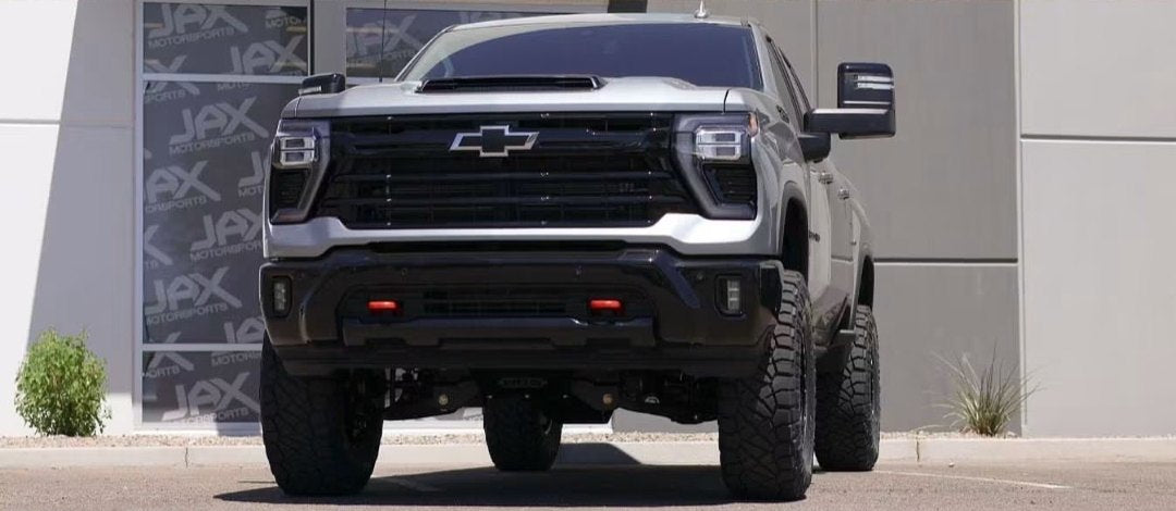 Direct frontal view of the lifted Silverado 2500 HD