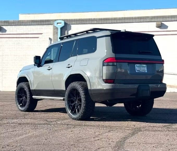 Rear three-quarter of the lifted Lexus GX 550